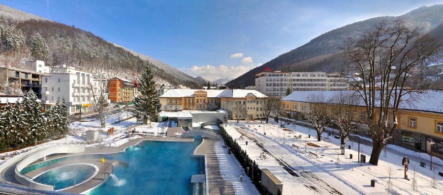 Апарт отель Kristoff Plaza Trencianske Teplice Тренчин Экстерьер фото